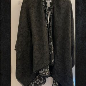 Calvin Klein Logo Blanket Shawl Wrap - NWT - One Size